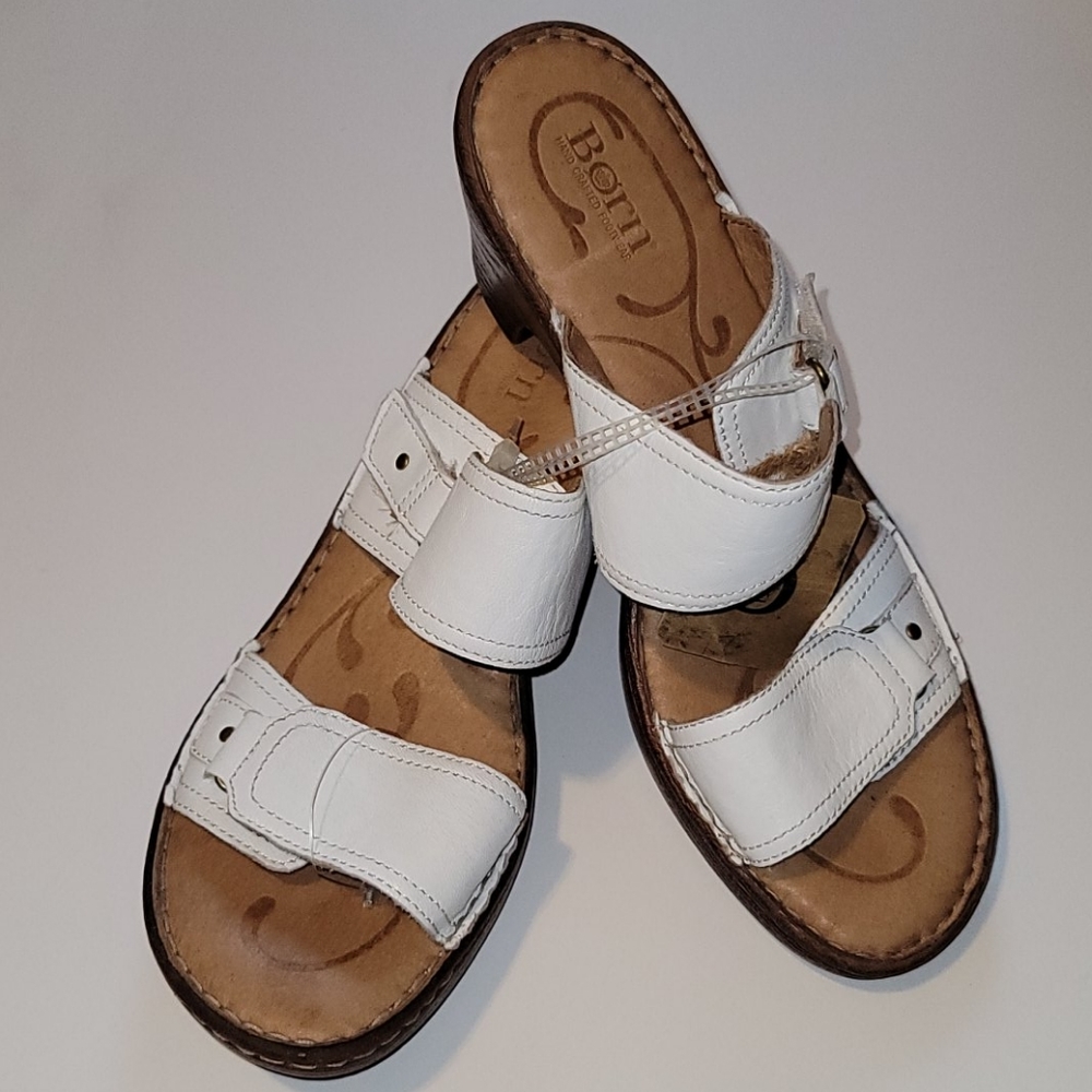 NEW Born Slip On Adjustable Wedge Sandal White 10 - Picture 6 of 7